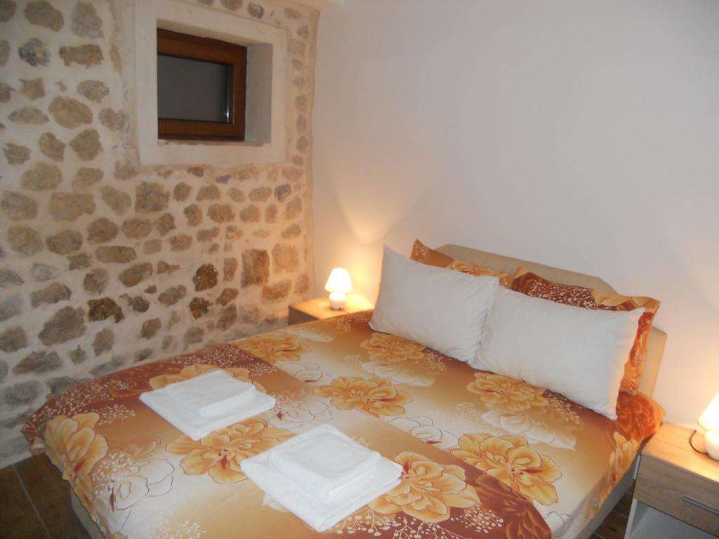 Apartments Ana Kotor Pokoj fotografie
